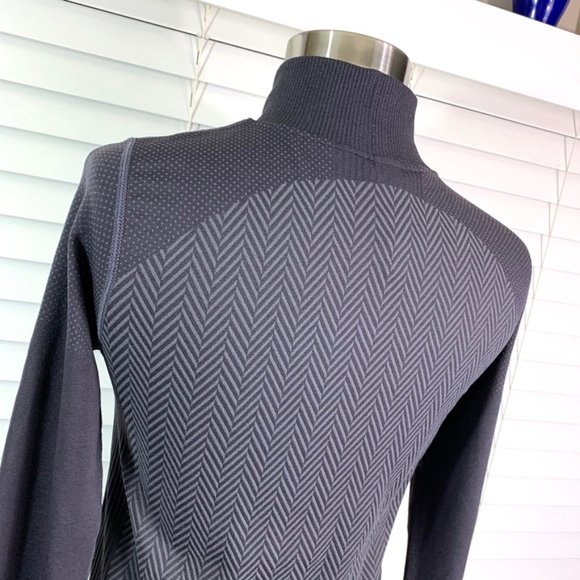 🚫SOLD! NWOT |•FABLETICS•| Athletic/Active Jacket - Picture 7 of 8